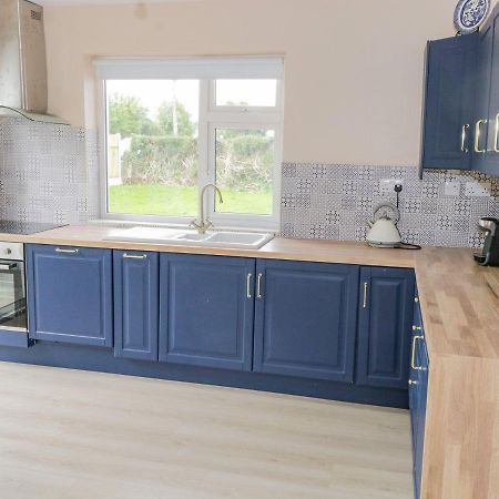 Beautiful Cottage With Gardens, Patio & Fireplace Dromahair Exteriör bild